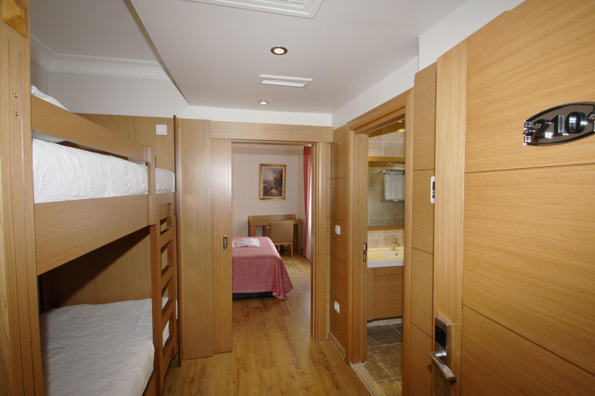 Levent Hotel Istanbul Ngoại thất bức ảnh